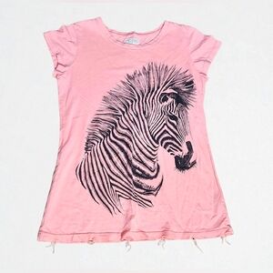 Lauren Moshi Pink Tee with Black Zebra Graphic